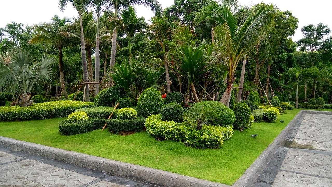 Dusit Grand View * Jomtien Beach